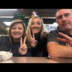 Meet your Posher, Leila